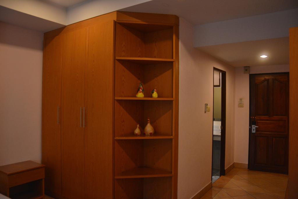 Seven Oaks Inn Jomtien Habitación foto